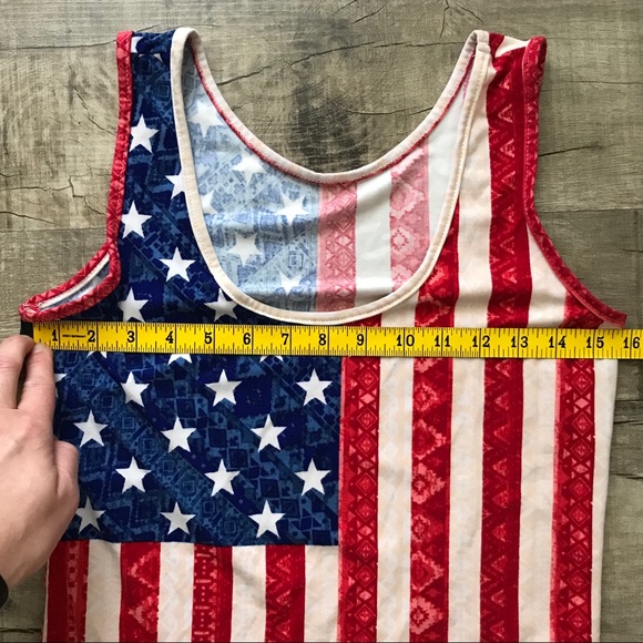 💙💙Boutique American Flag Tank - Picture 8 of 8